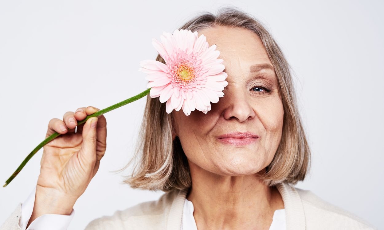 Mujer en consulta médica sobre menopausia